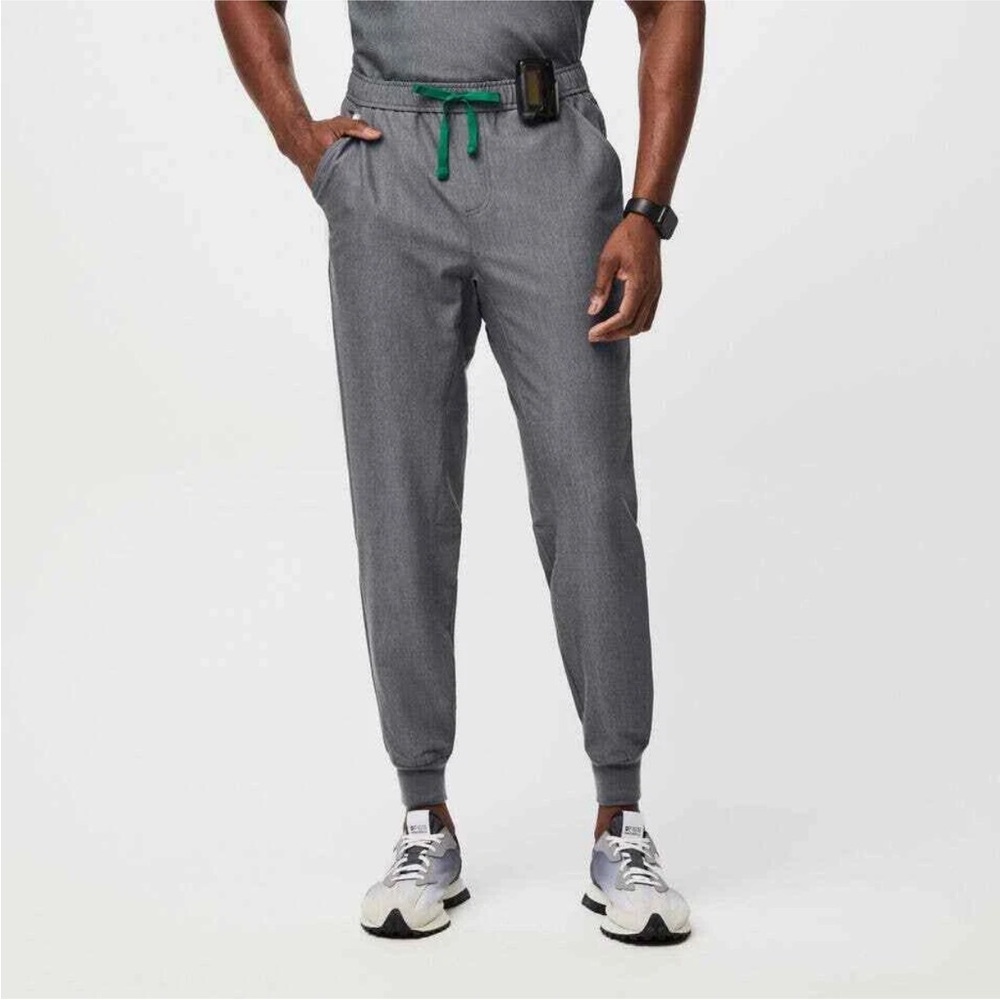 Men’s Figs Tansen Jogger Scrub Pant size Large